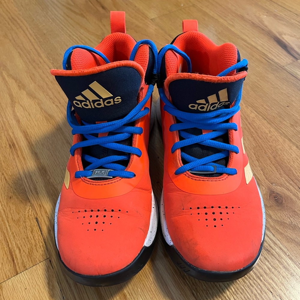 Addidas Youth sneaker